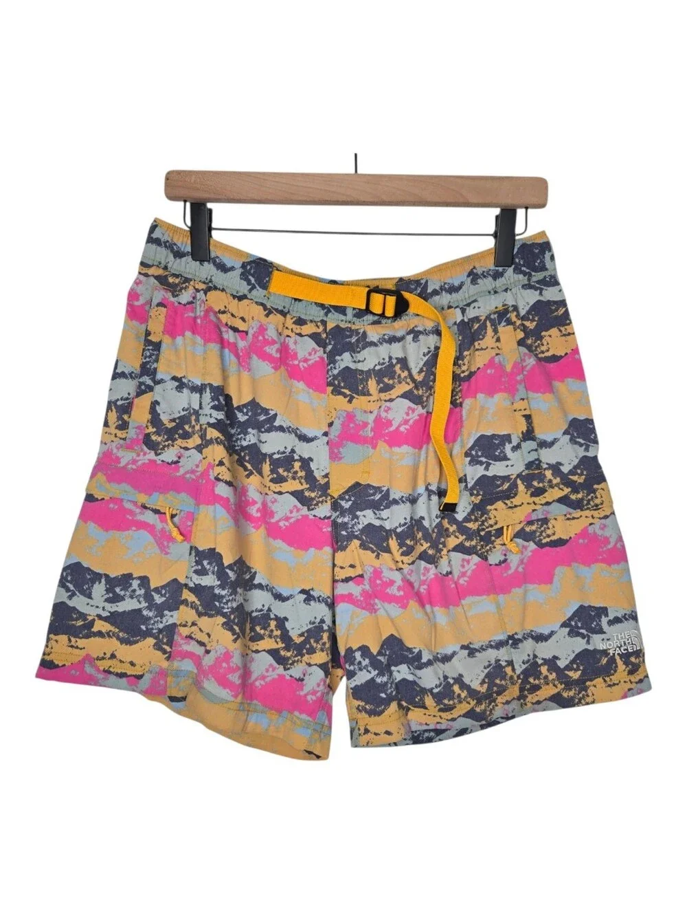 The North Face Mens Arrowwood Yellow Mountain Print Class V Belted Shorts Medium